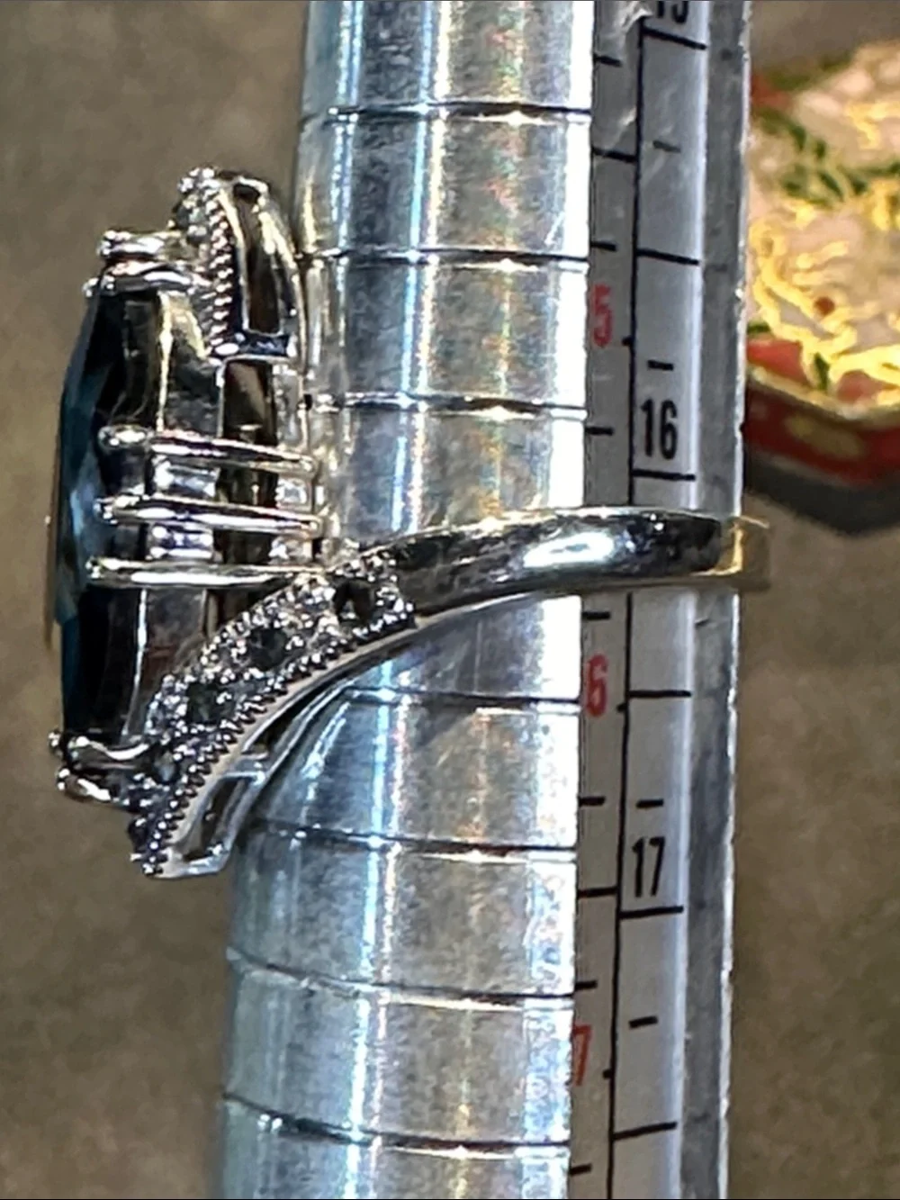 Sterling Silver Black Stone Halo Cocktail Ring size 5.5
